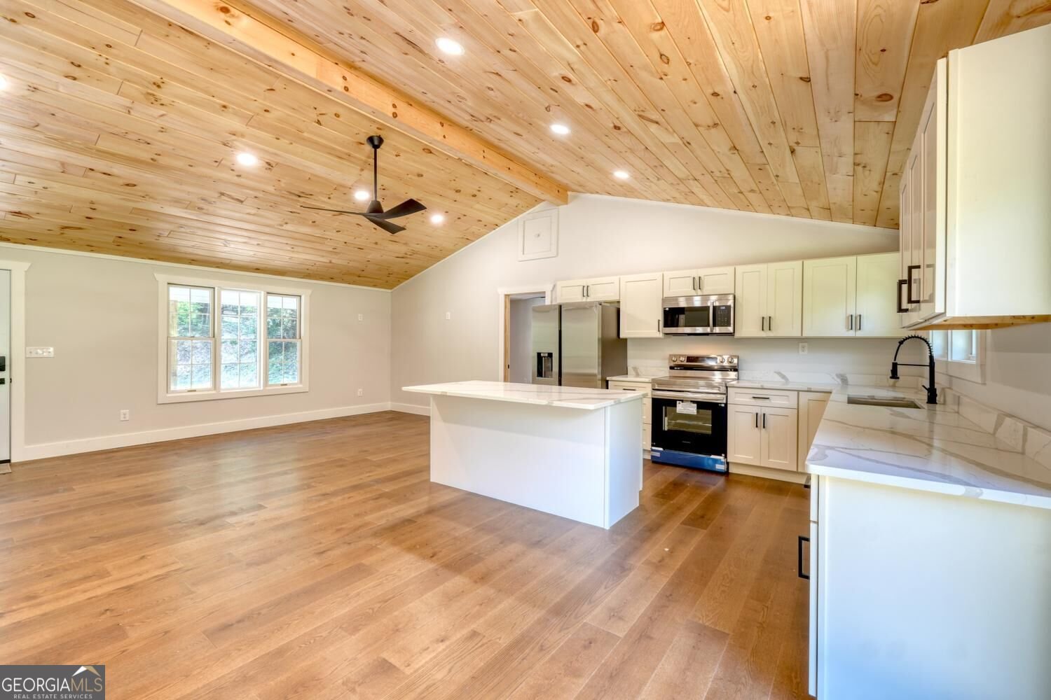 6564 Crooked Creek Road Young Harris - Photo 14