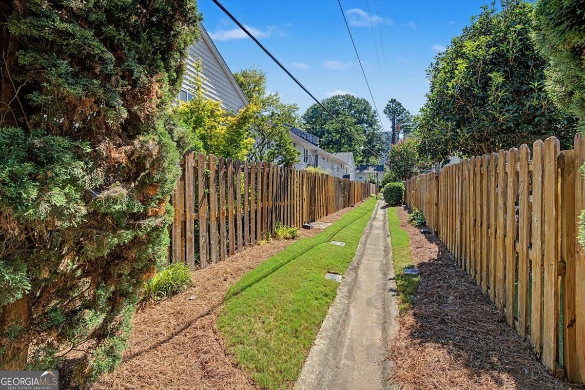 136 Peachtree Memorial Drive Atlanta - Photo 19