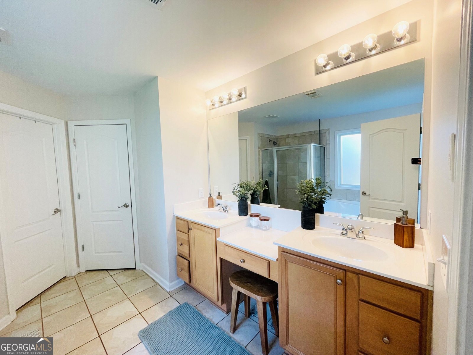 5313 Shadow Walk Way Gainesville - Photo 12