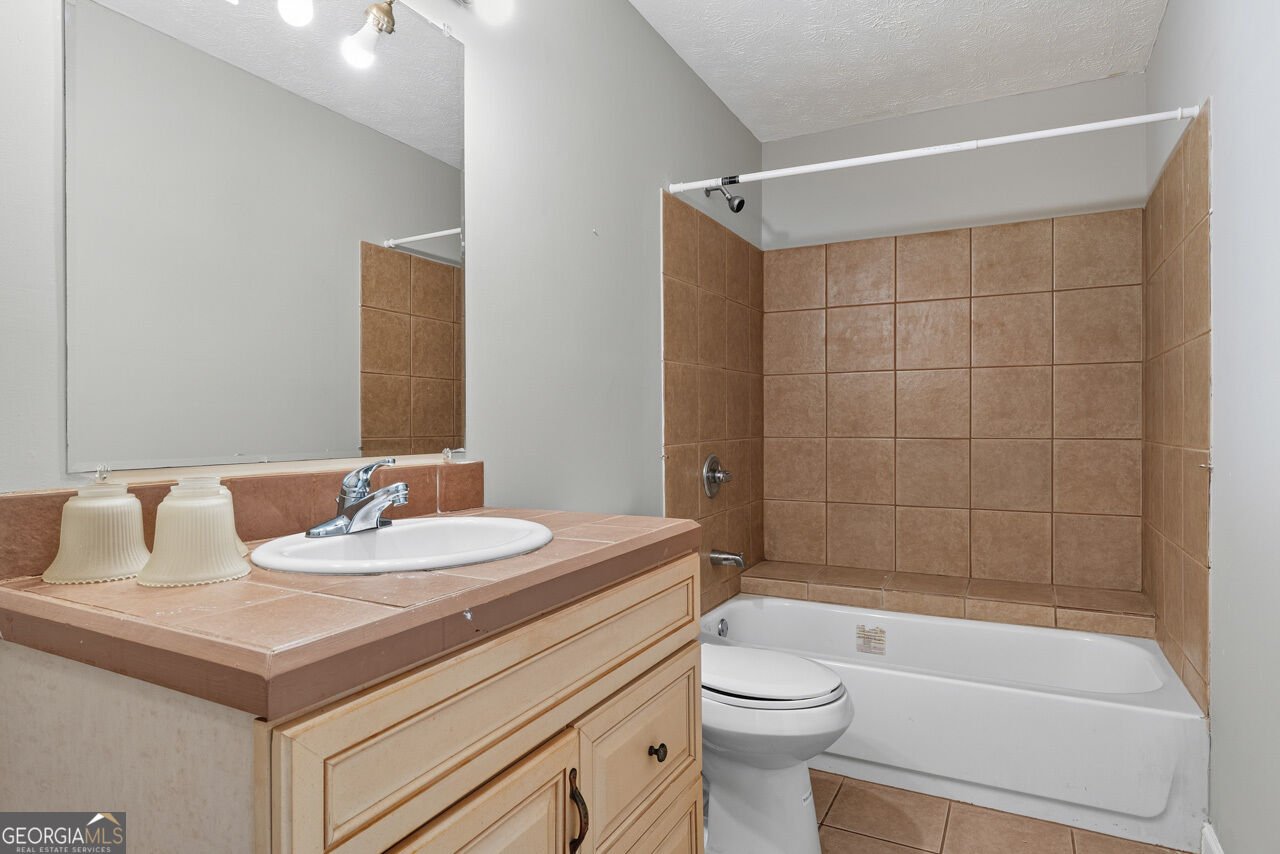 8340 Beechwood Trace Riverdale - Photo 11