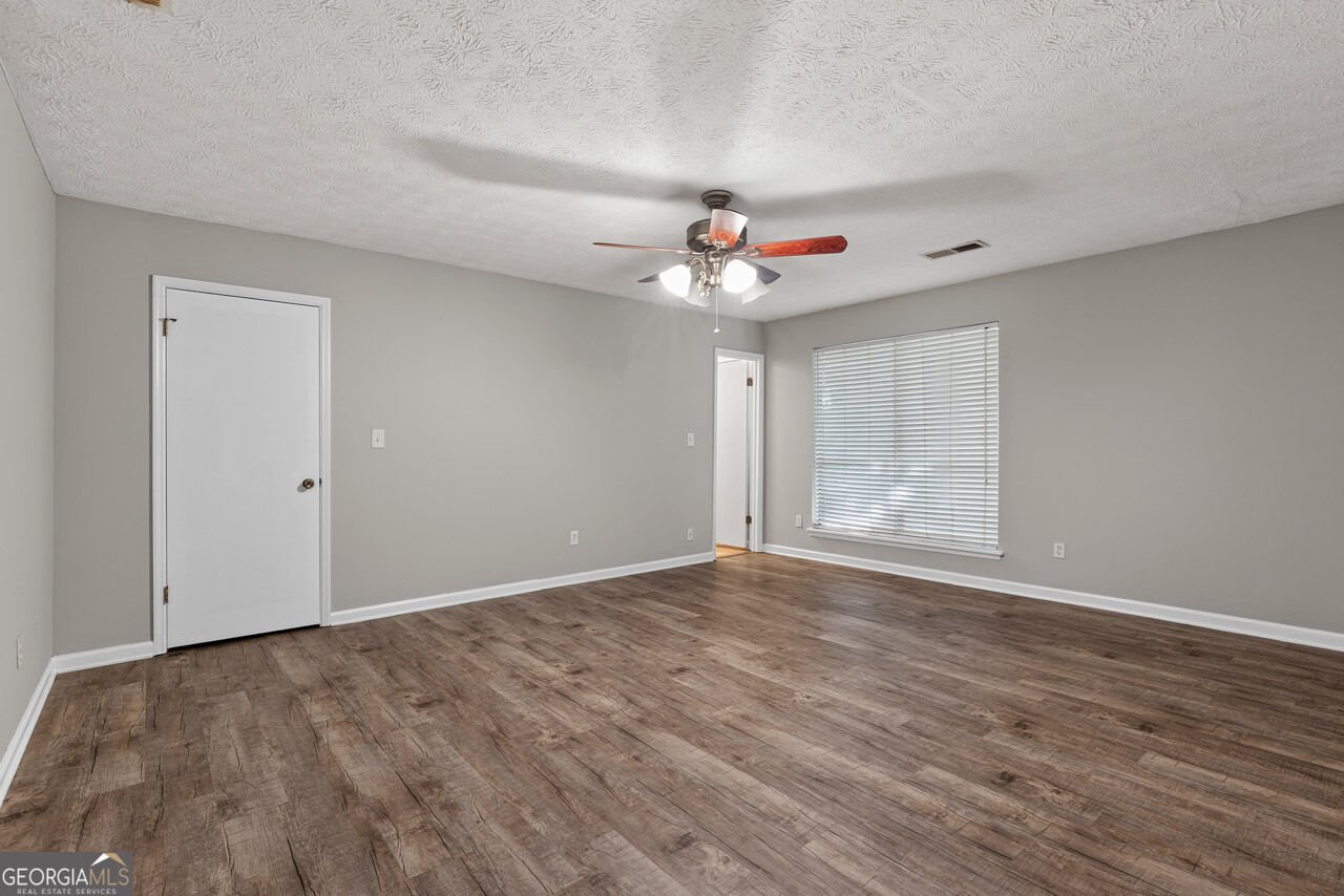 8340 Beechwood Trace Riverdale - Photo 12