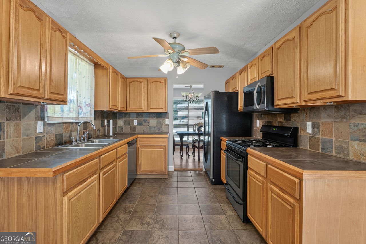 8340 Beechwood Trace Riverdale - Photo 19