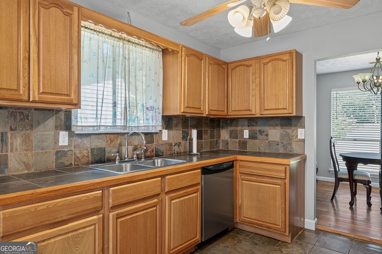 8340 Beechwood Trace Riverdale - Photo 20