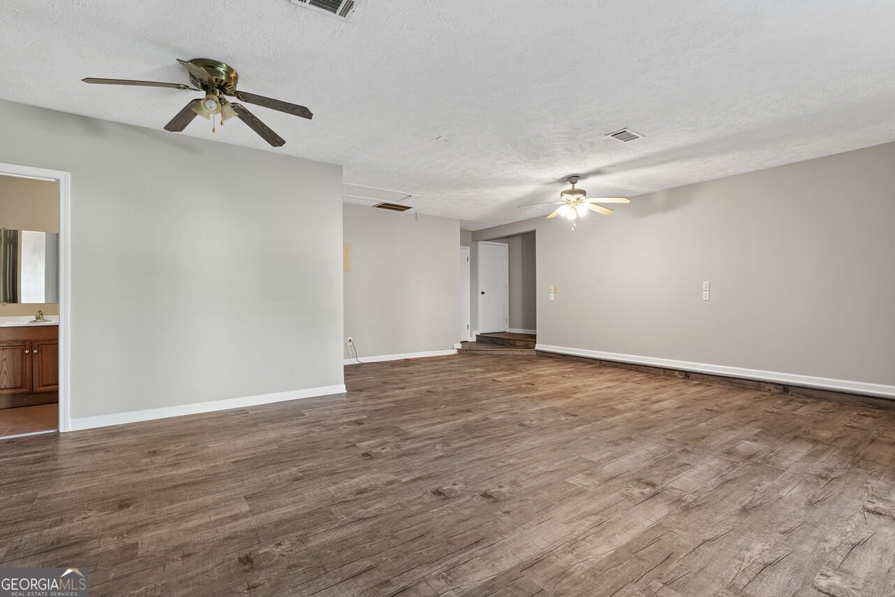 8340 Beechwood Trace Riverdale - Photo 7