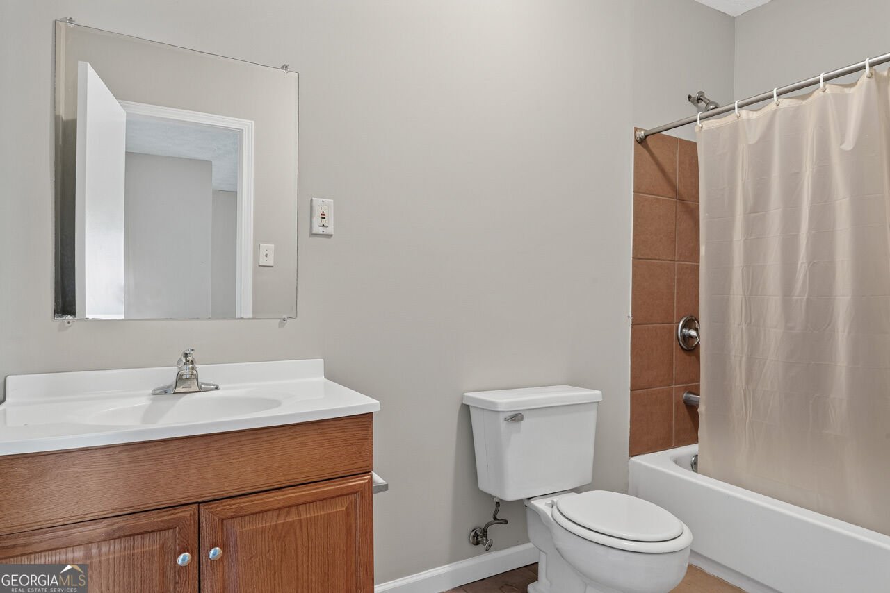 8340 Beechwood Trace Riverdale - Photo 9
