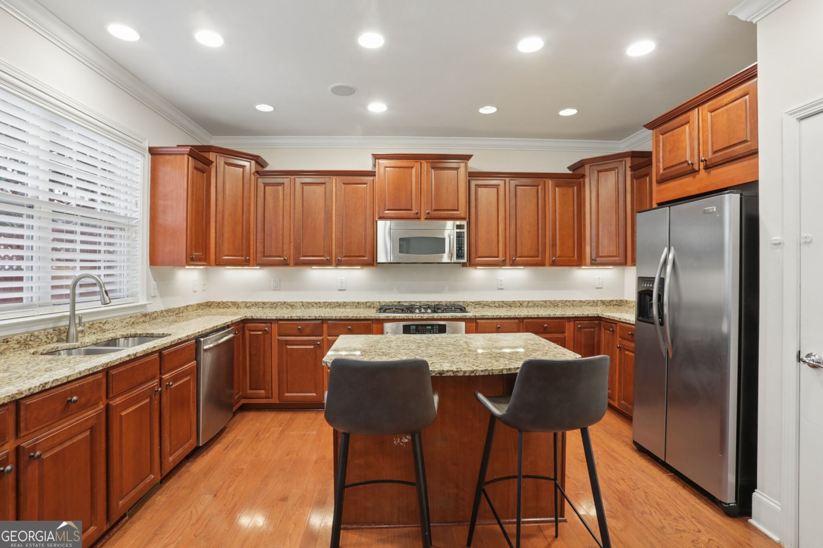 896 West Road Atlanta - Photo 6