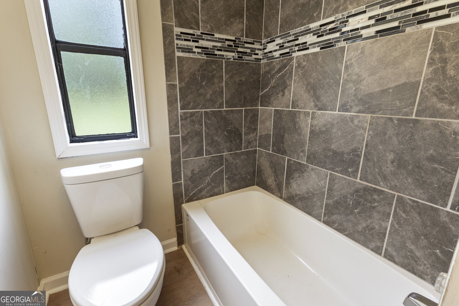 165 Giles Circle Byron - Photo 20