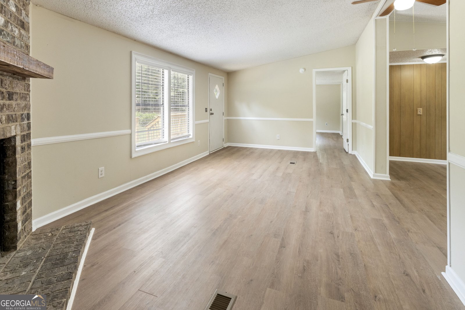 165 Giles Circle Byron - Photo 7