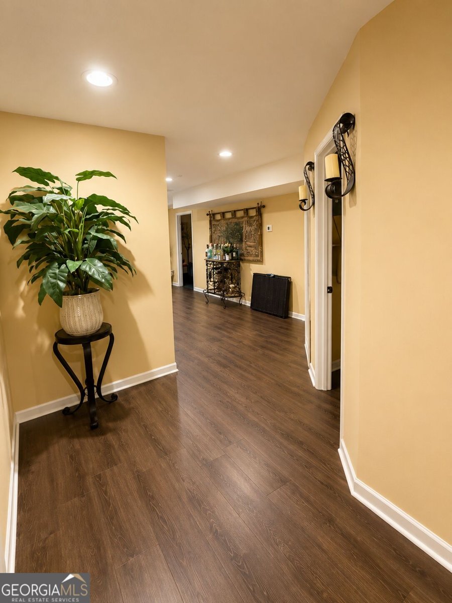 1214 Bramlett Oak Court Lawrenceville - Photo 13