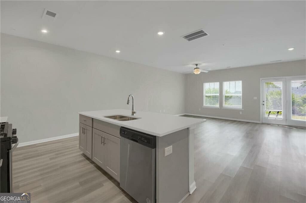 1402 Vayda Court Marietta - Photo 9