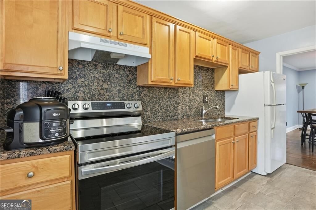 3320 Northcrest Road Atlanta - Photo 10