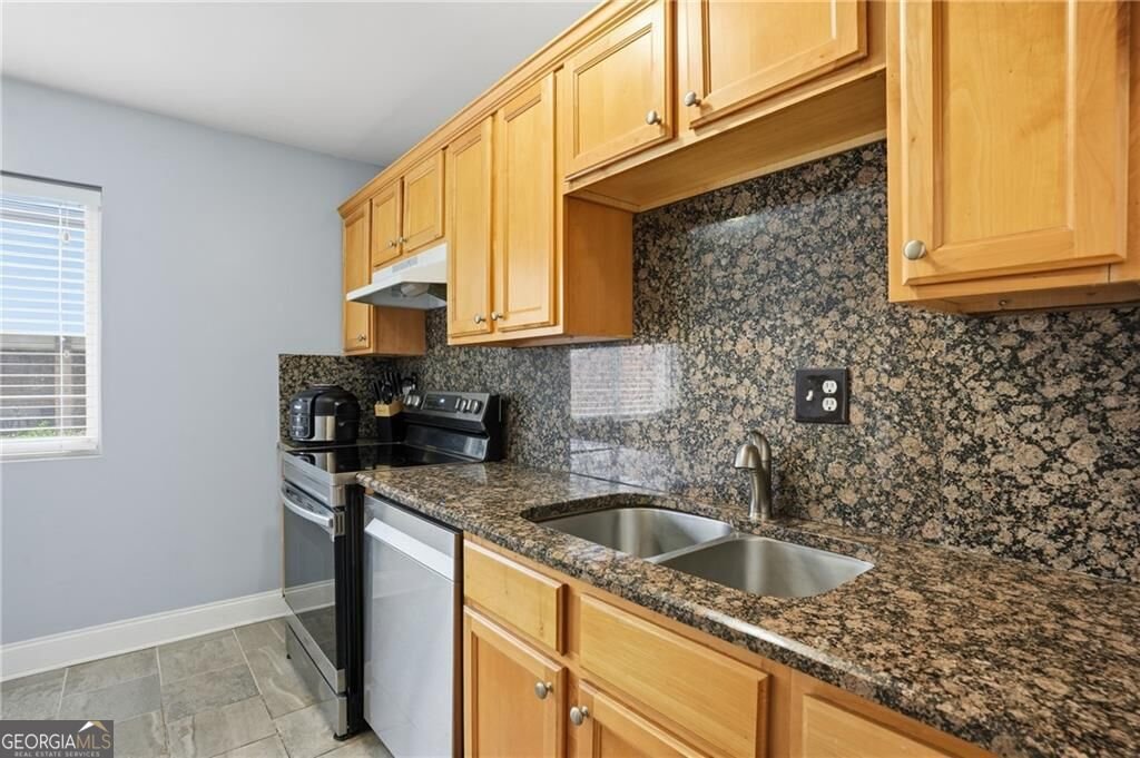 3320 Northcrest Road Atlanta - Photo 11