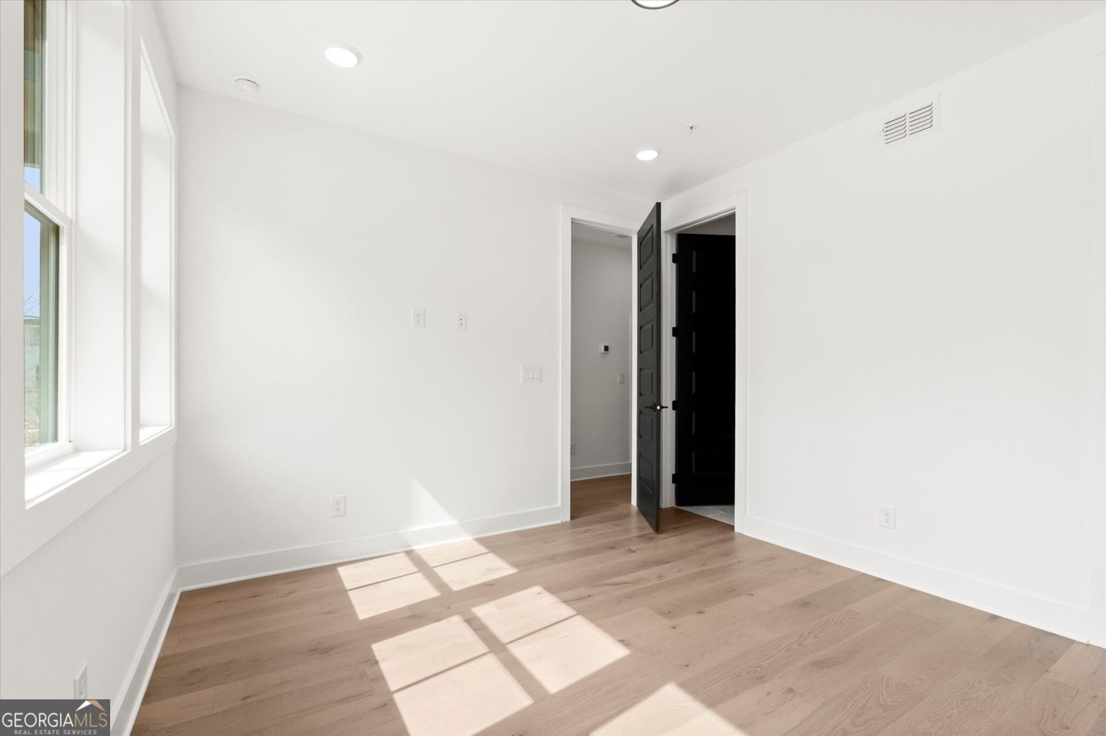 441 Mezzo Lane Alpharetta - Photo 6