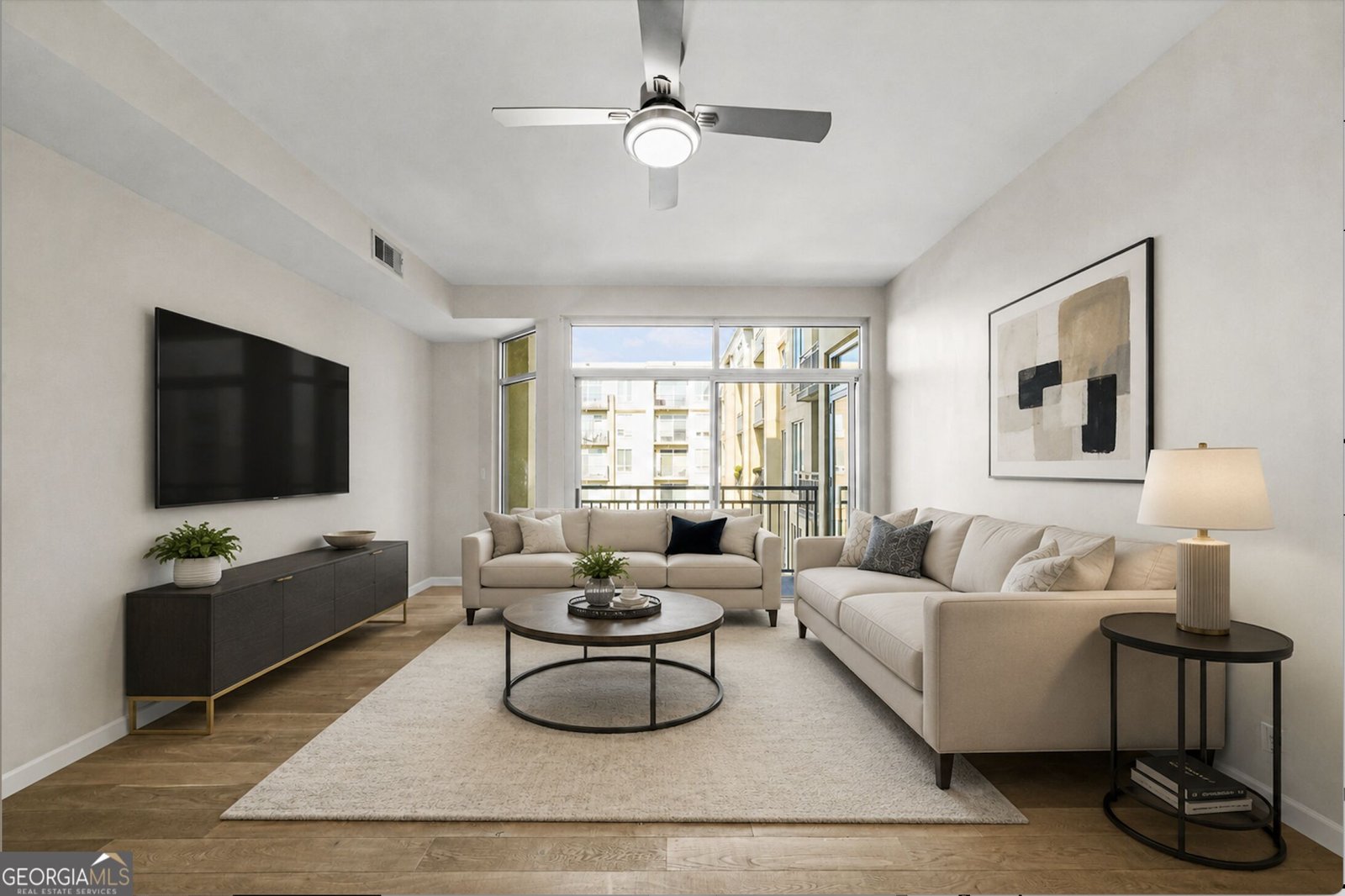 711 Cosmopolitan Drive Atlanta - main photo