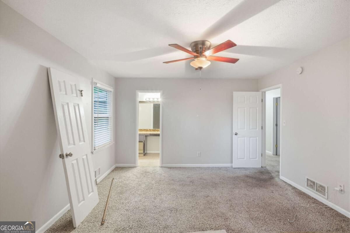 2324 Sussex Court Snellville - Photo 13