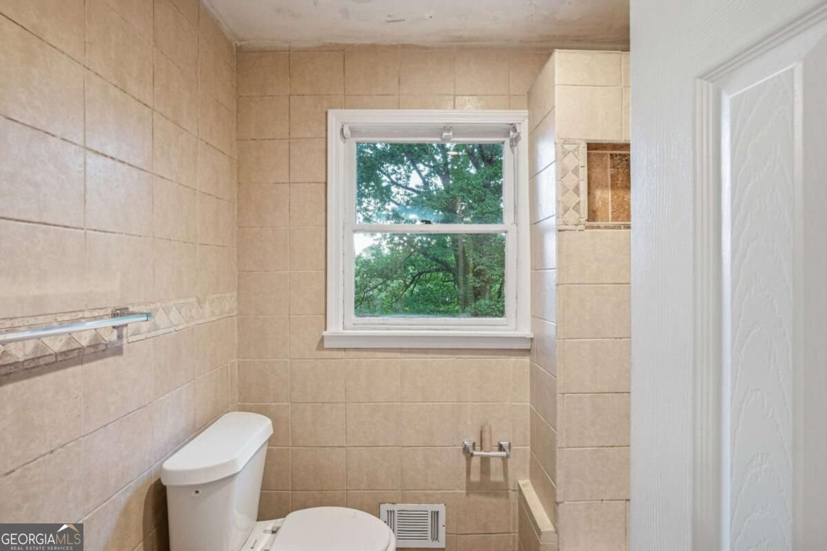 2324 Sussex Court Snellville - Photo 15