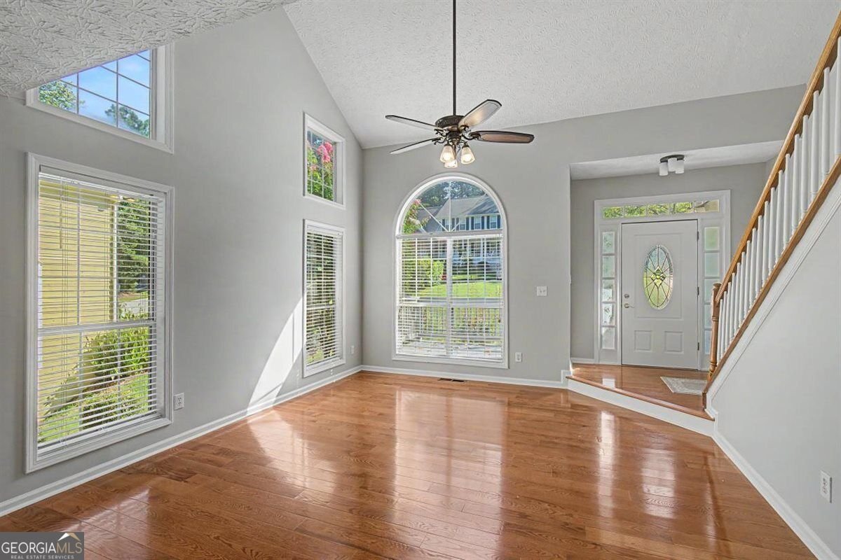 1011 Braelin Court Woodstock - Photo 11