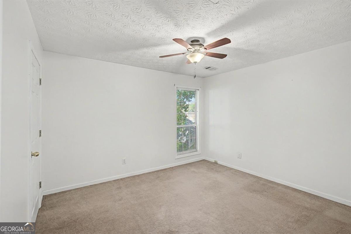 1011 Braelin Court Woodstock - Photo 34