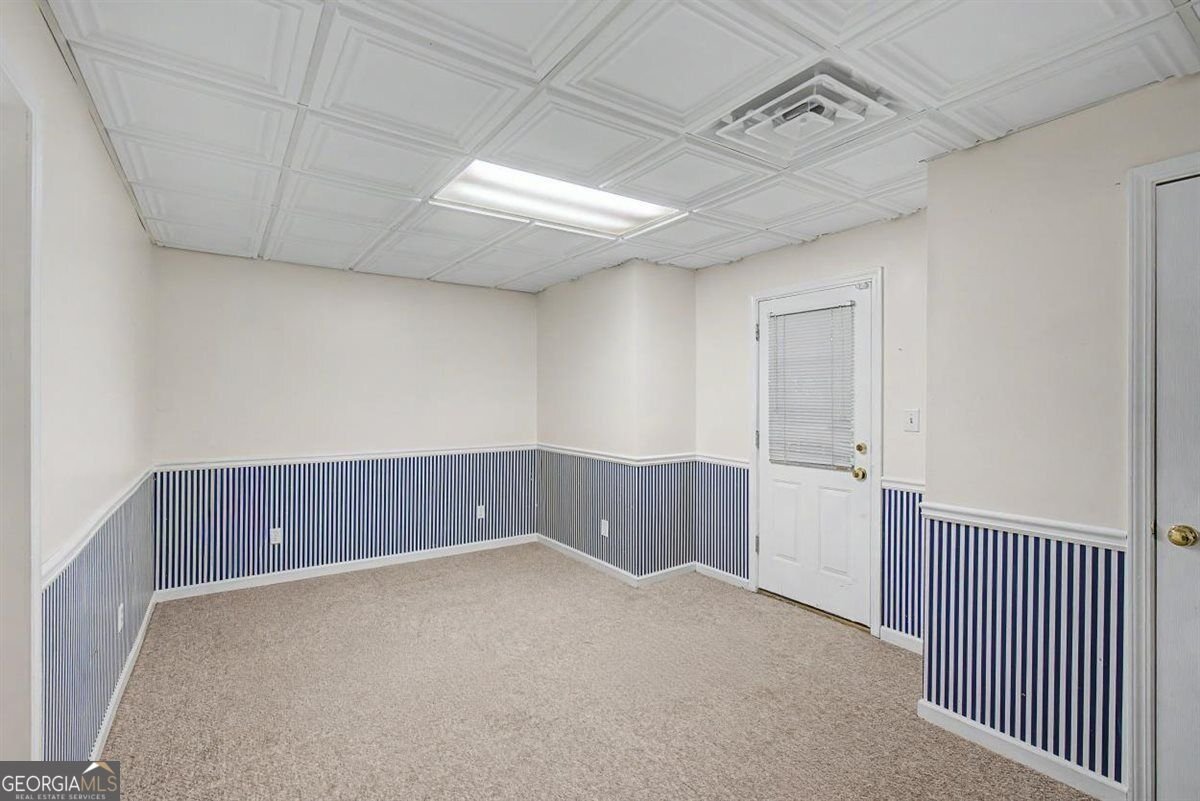1011 Braelin Court Woodstock - Photo 36