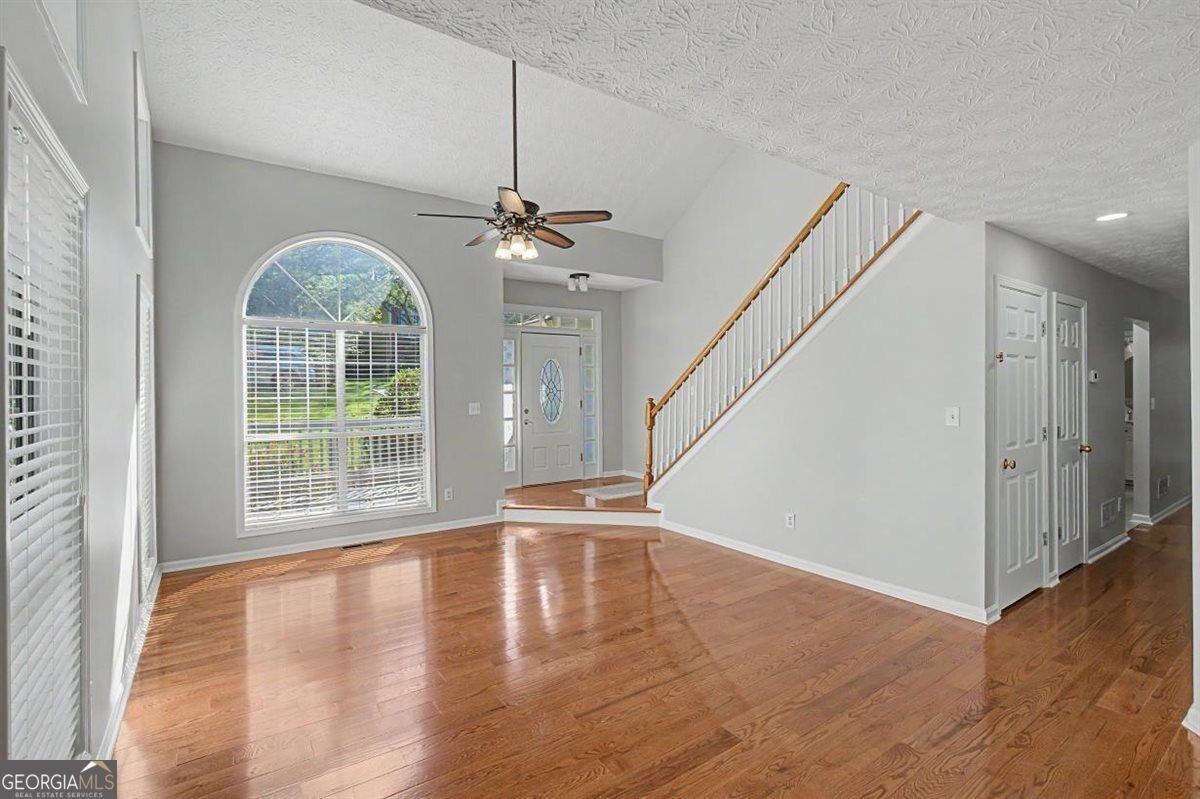 1011 Braelin Court Woodstock - Photo 9