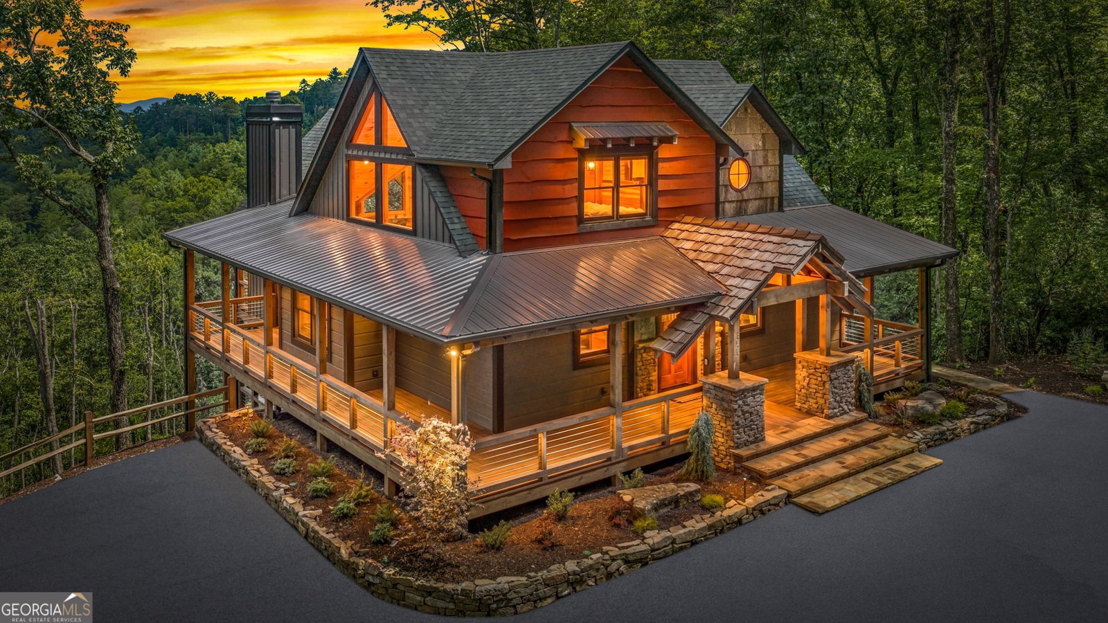 363 Griffith Parkway Blue Ridge - main photo