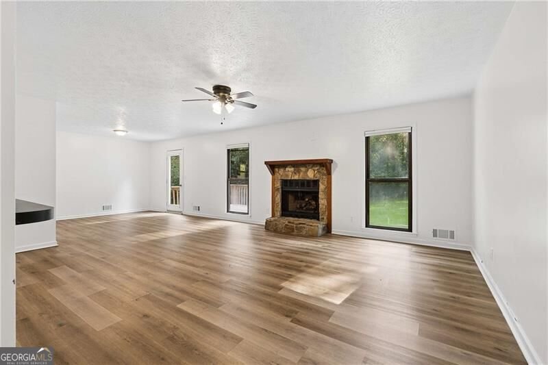 1146 Hutch Lane Snellville - Photo 9