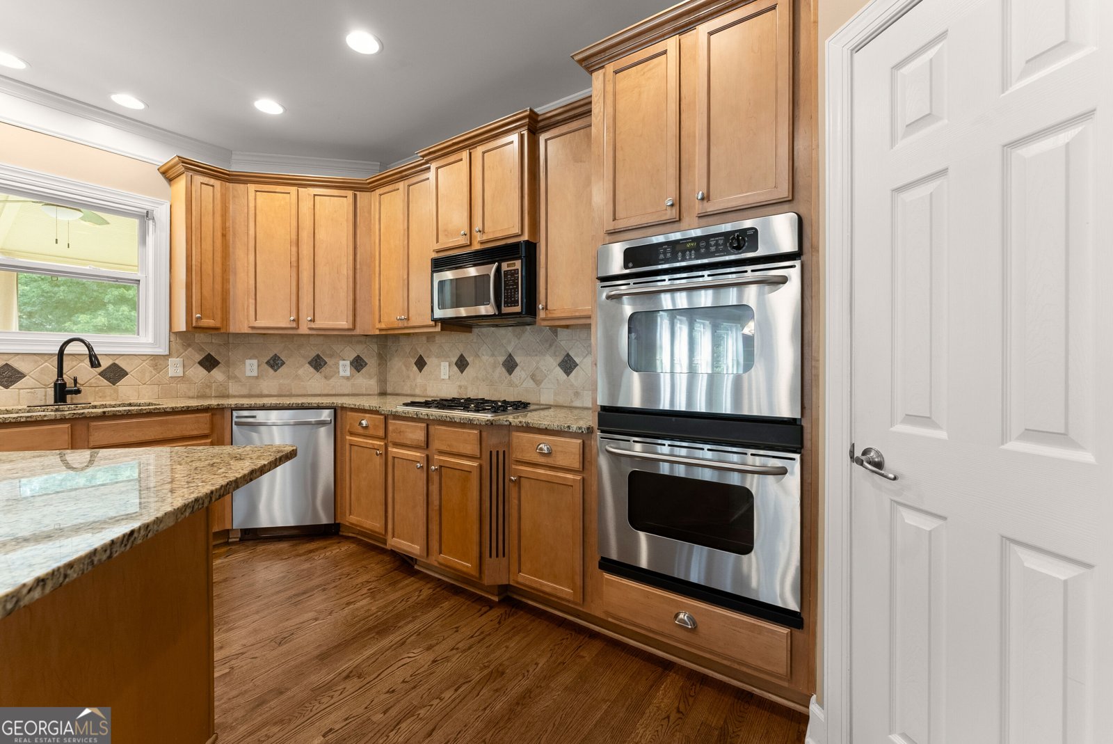 6750 Scottsfield Trace Cumming - Photo 9