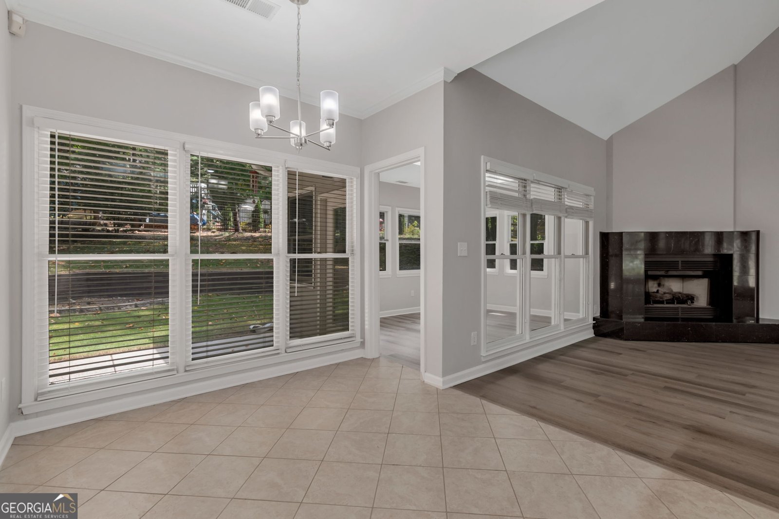 122 Bent Creek Drive Woodstock - Photo 12