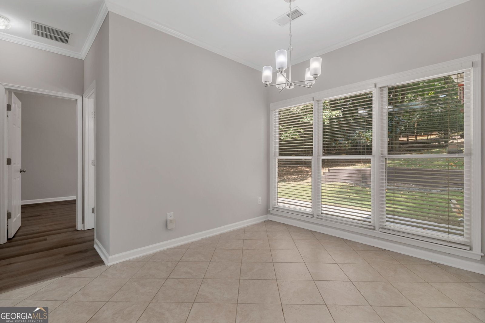122 Bent Creek Drive Woodstock - Photo 9
