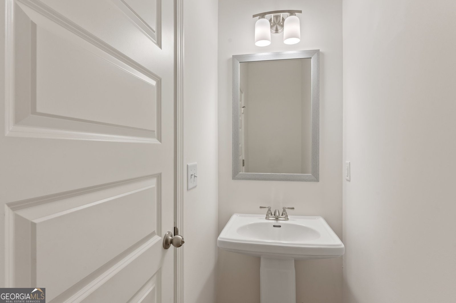 7224 Millbrae Walk Flowery Branch - Photo 12