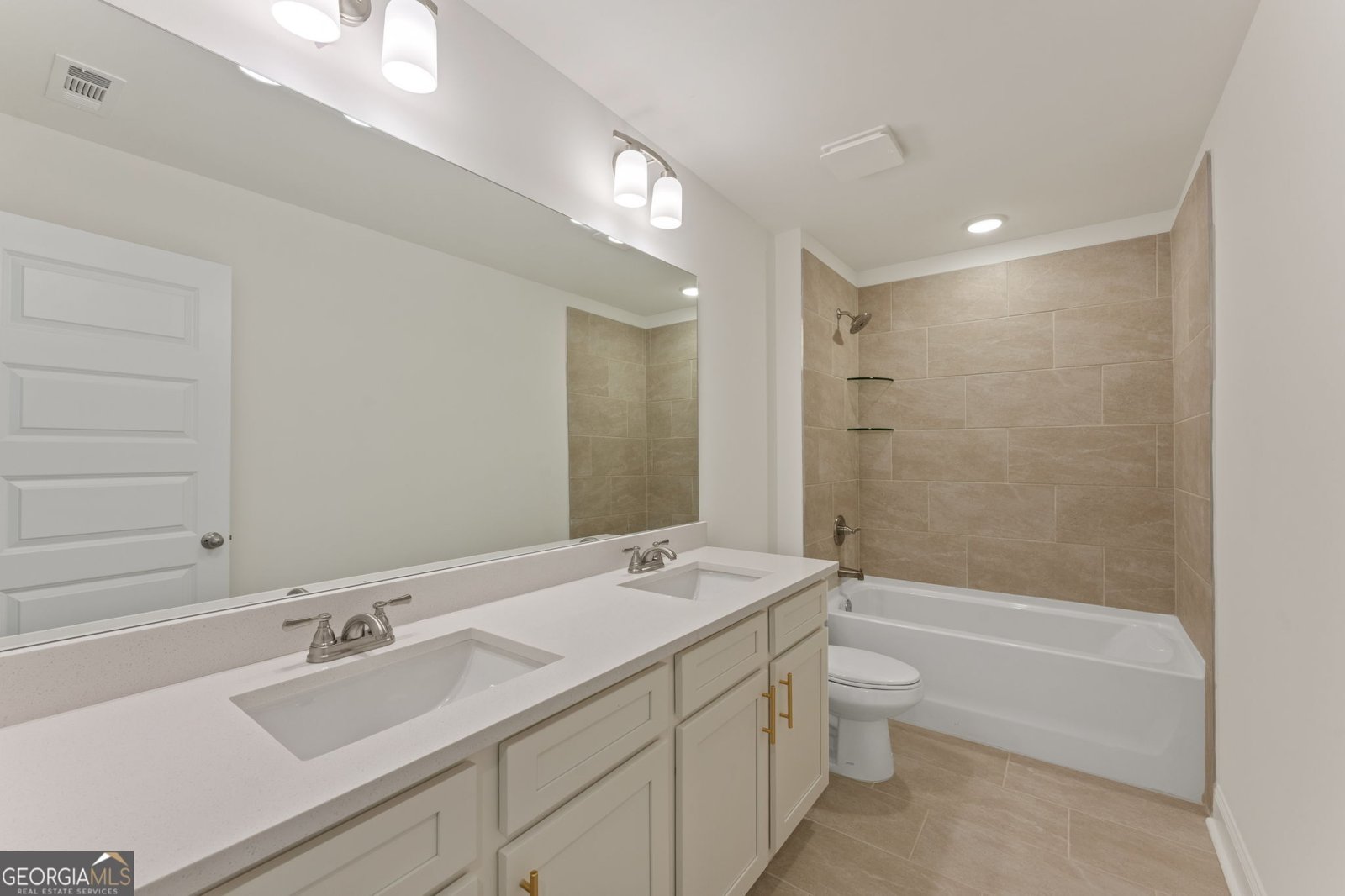7224 Millbrae Walk Flowery Branch - Photo 13