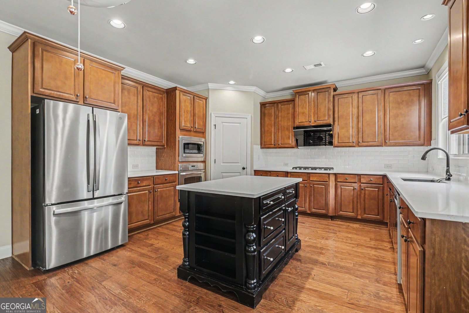 1146 Whisper Cove Drive Buford - Photo 10