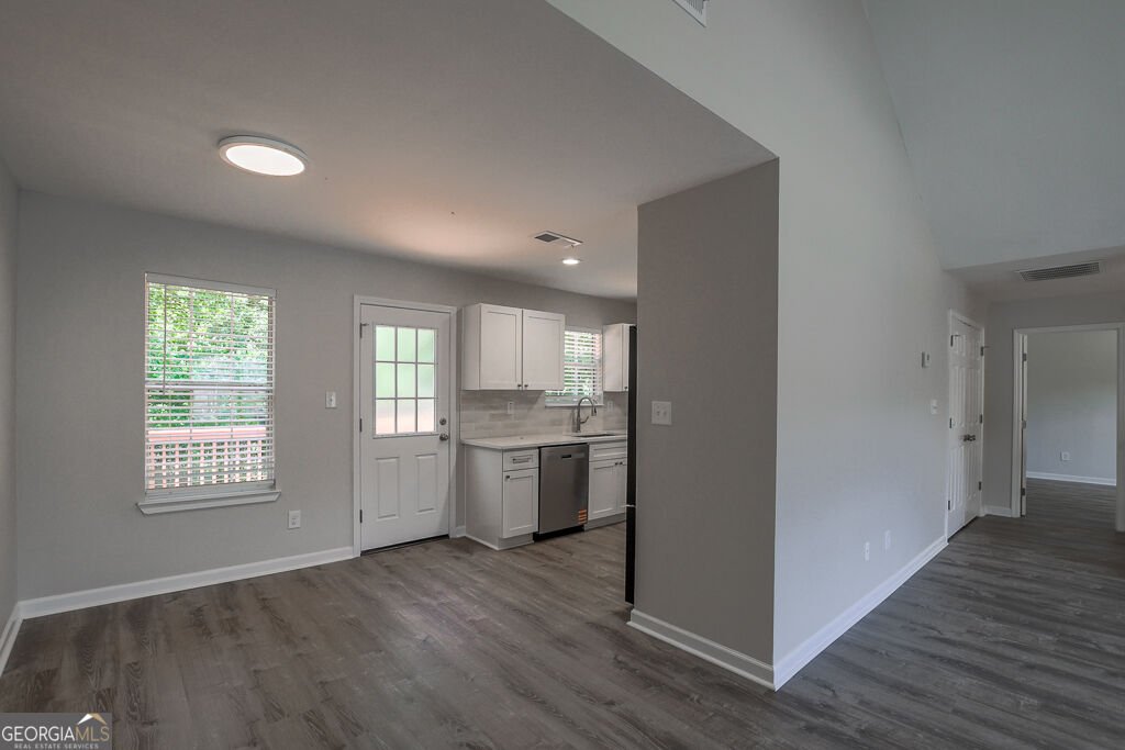 4333 Ward Bluff Court Ellenwood - Photo 10