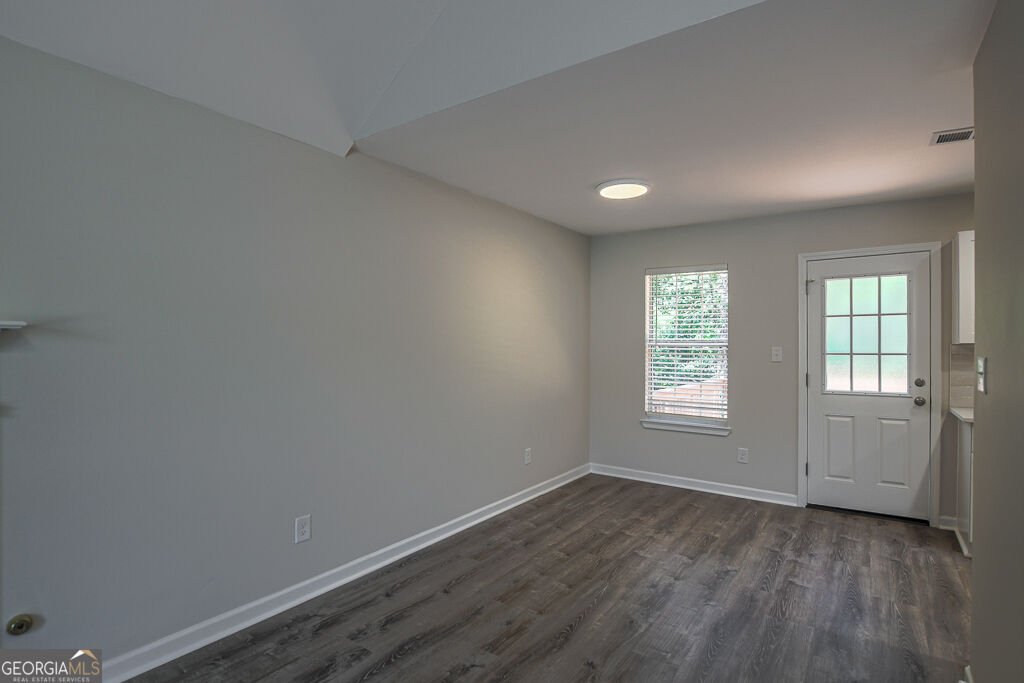 4333 Ward Bluff Court Ellenwood - Photo 9