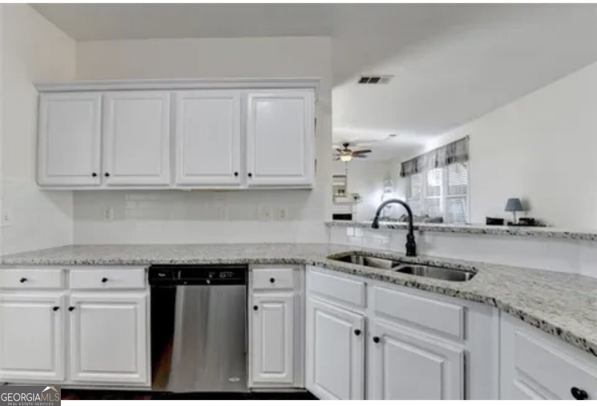 6782 Poplar Grove Way Stone Mountain - Photo 6