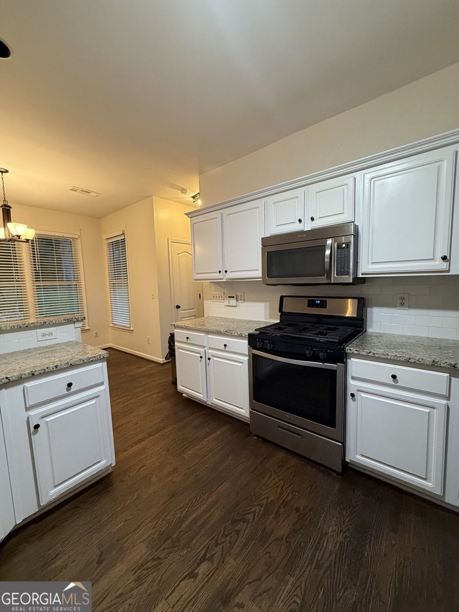 6782 Poplar Grove Way Stone Mountain - Photo 9