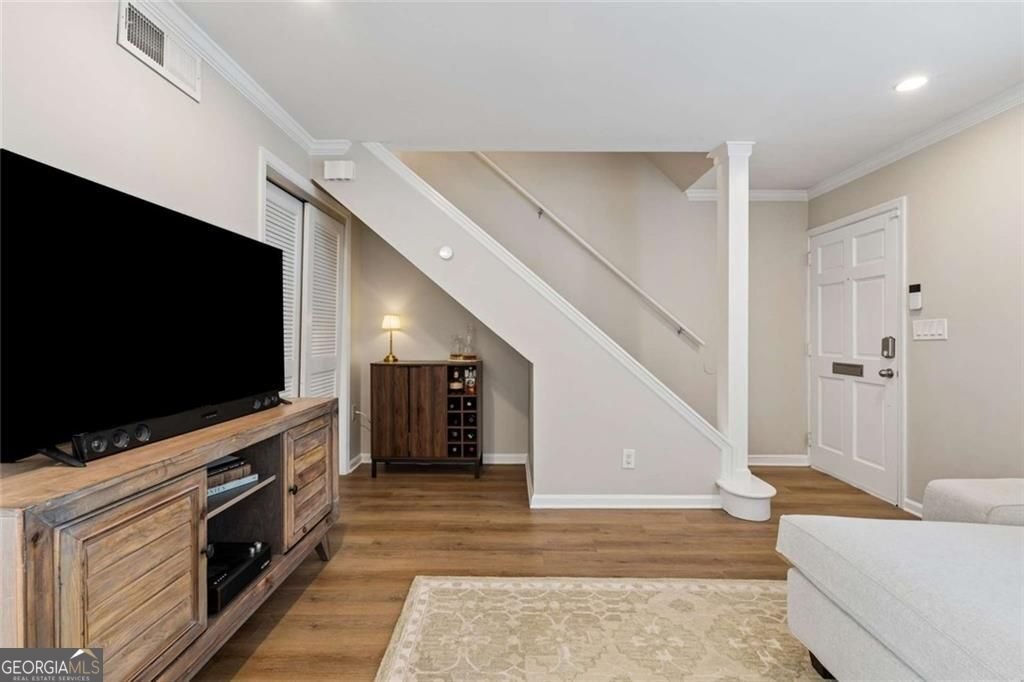 136 Peachtree Memorial Drive Atlanta - Photo 10
