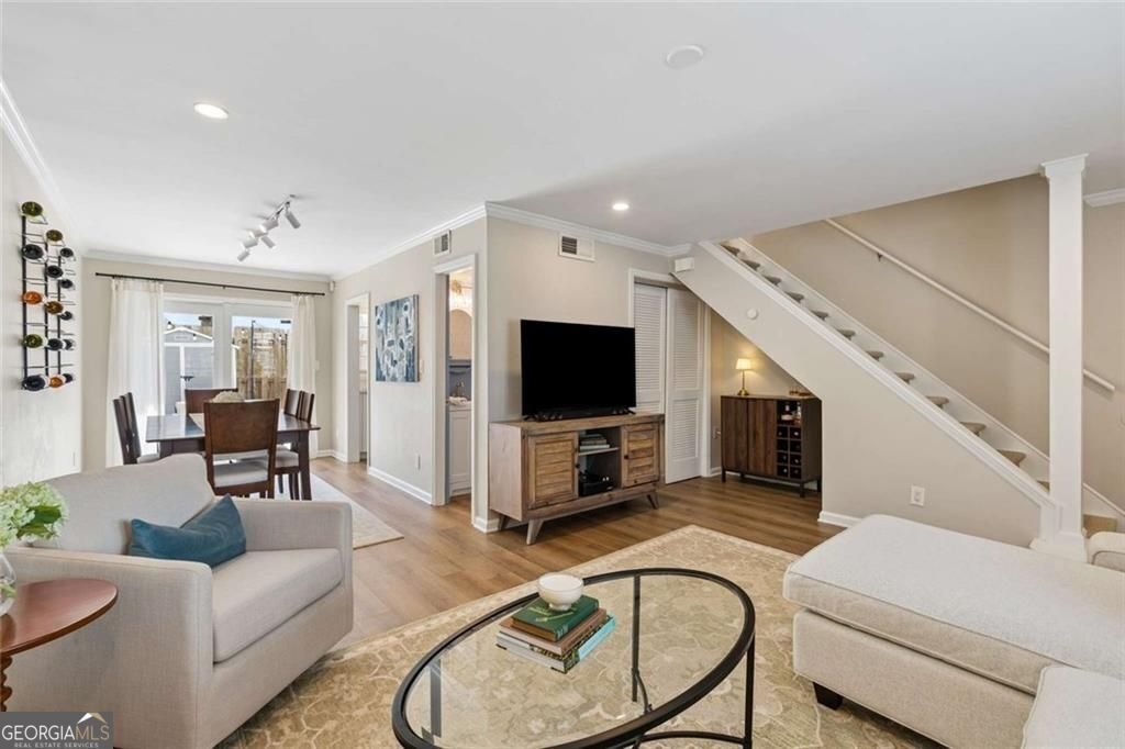 136 Peachtree Memorial Drive Atlanta - Photo 11