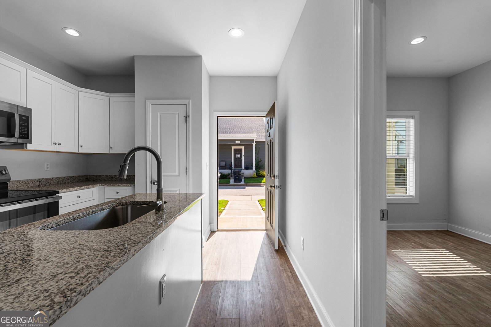 107 Lenox Circle Lagrange - Photo 6