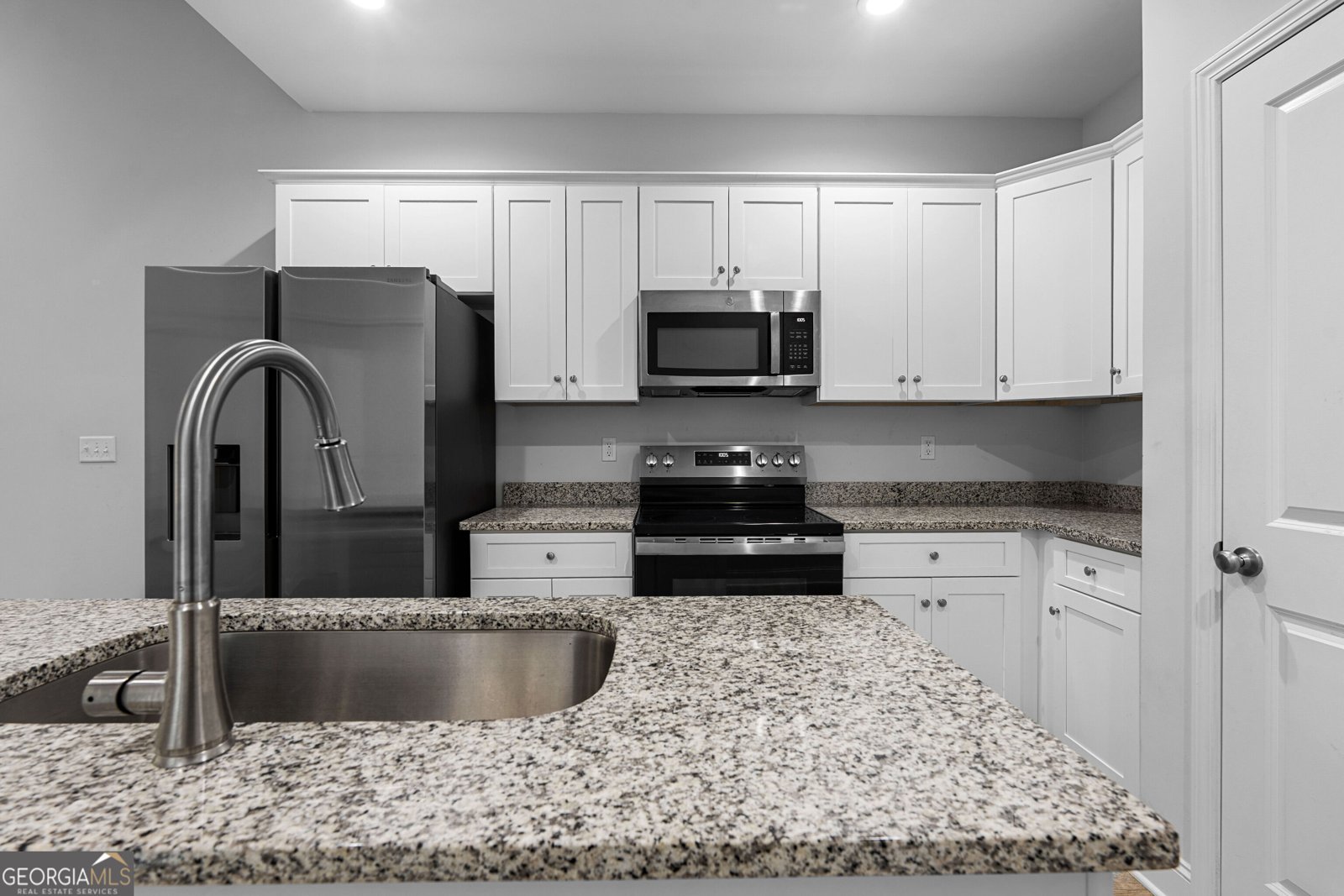 107 Lenox Circle Lagrange - Photo 9