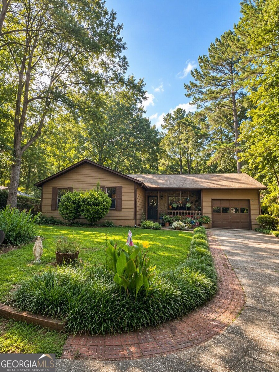 659 Morrow Road Forest Park - main photo