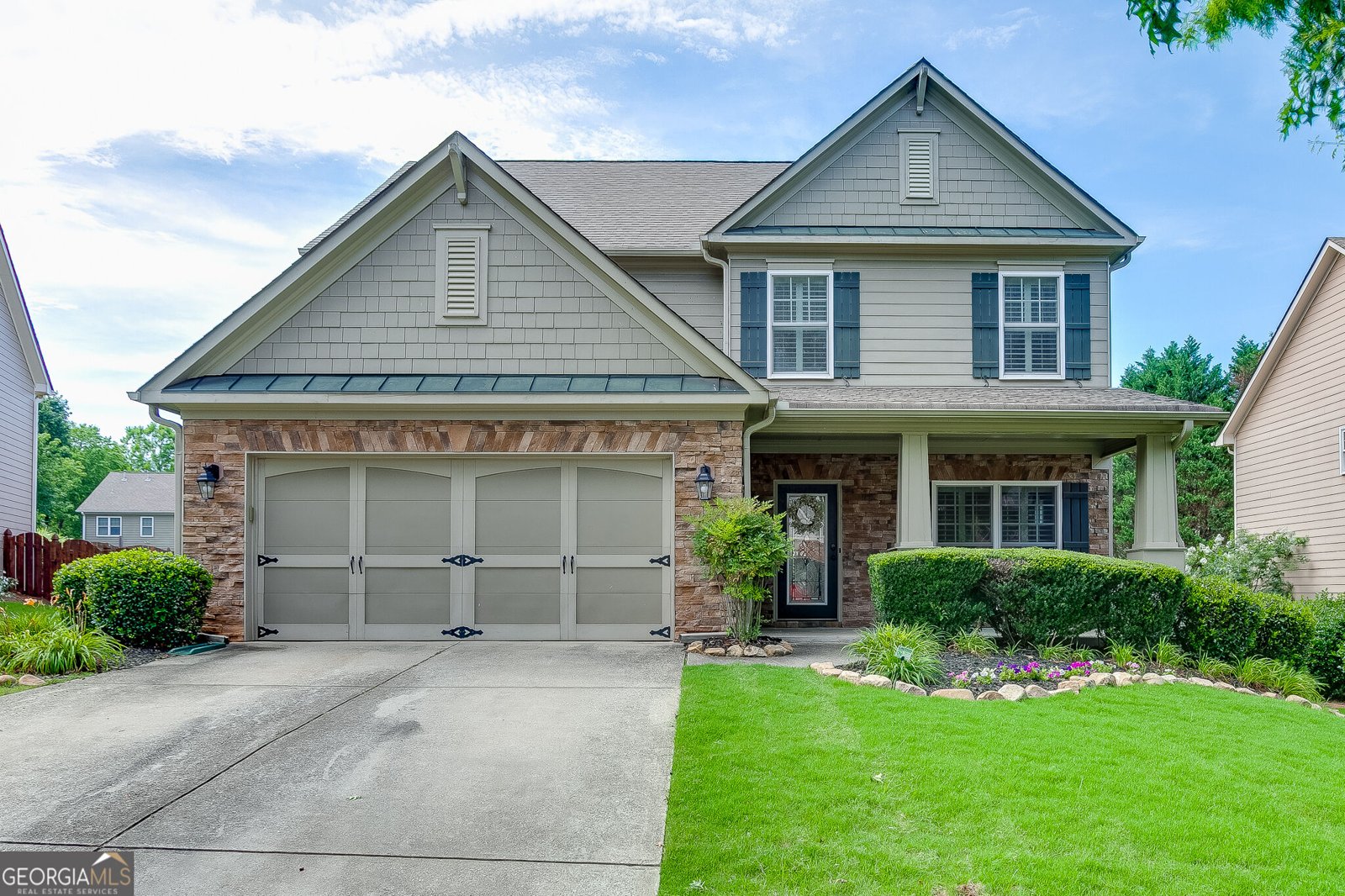 7823 Keepsake Lane Flowery Branch - main photo