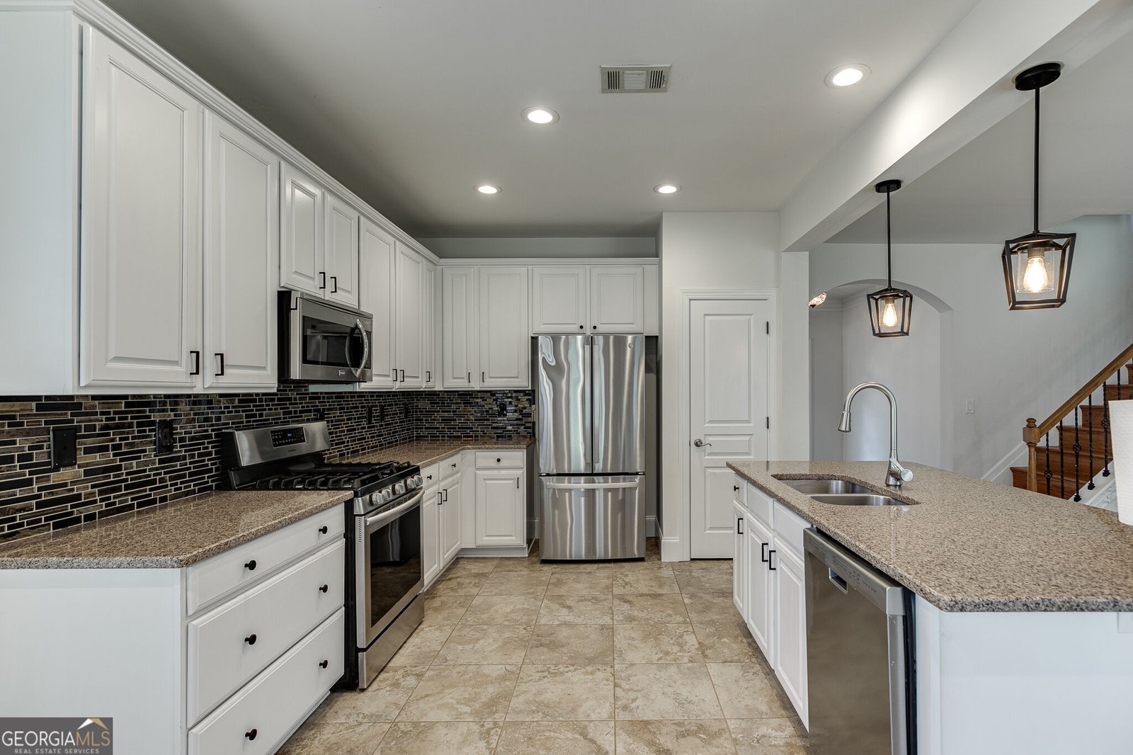 7823 Keepsake Lane Flowery Branch - Photo 19