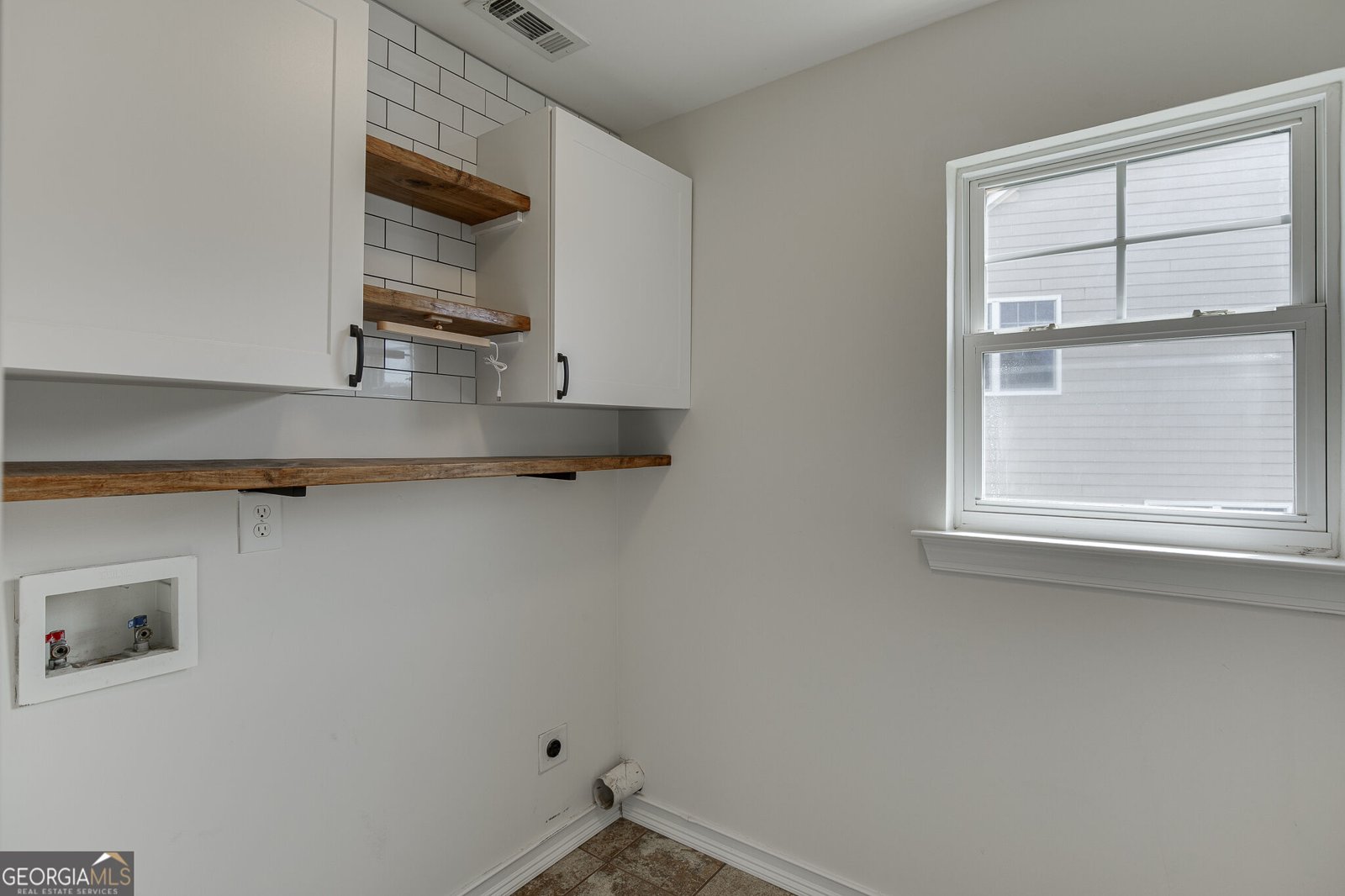 7823 Keepsake Lane Flowery Branch - Photo 27