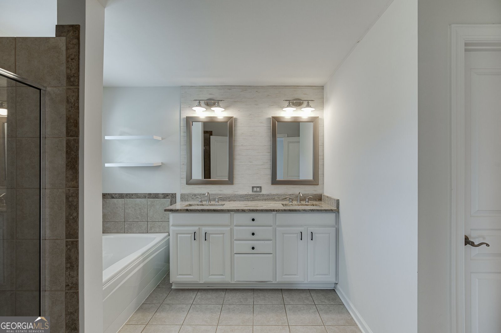 7823 Keepsake Lane Flowery Branch - Photo 37
