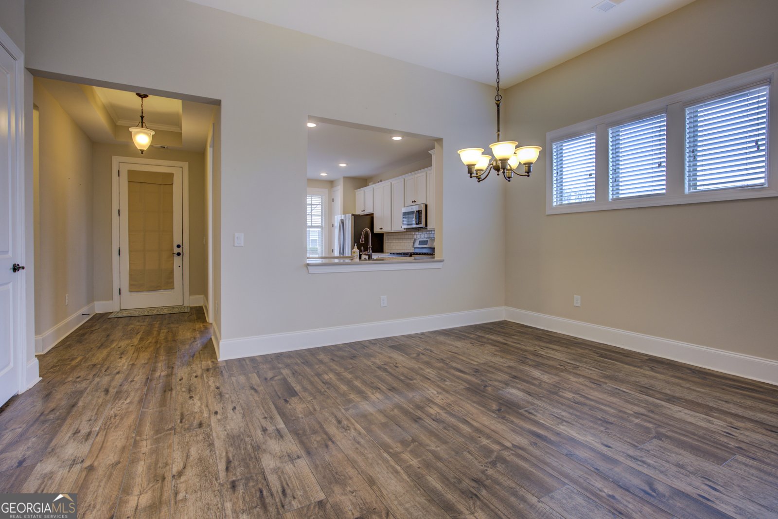 208 Silver Maple Court Peachtree City - Photo 6
