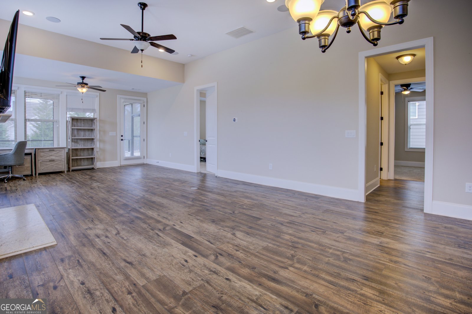 208 Silver Maple Court Peachtree City - Photo 9