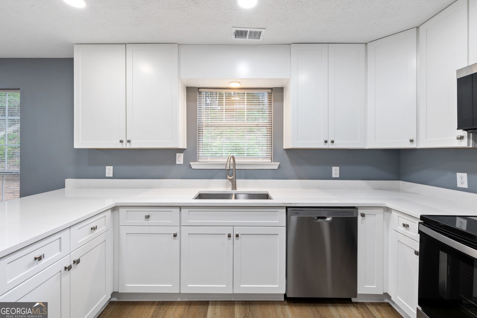 695 Durham Ridge Drive Lilburn - Photo 10