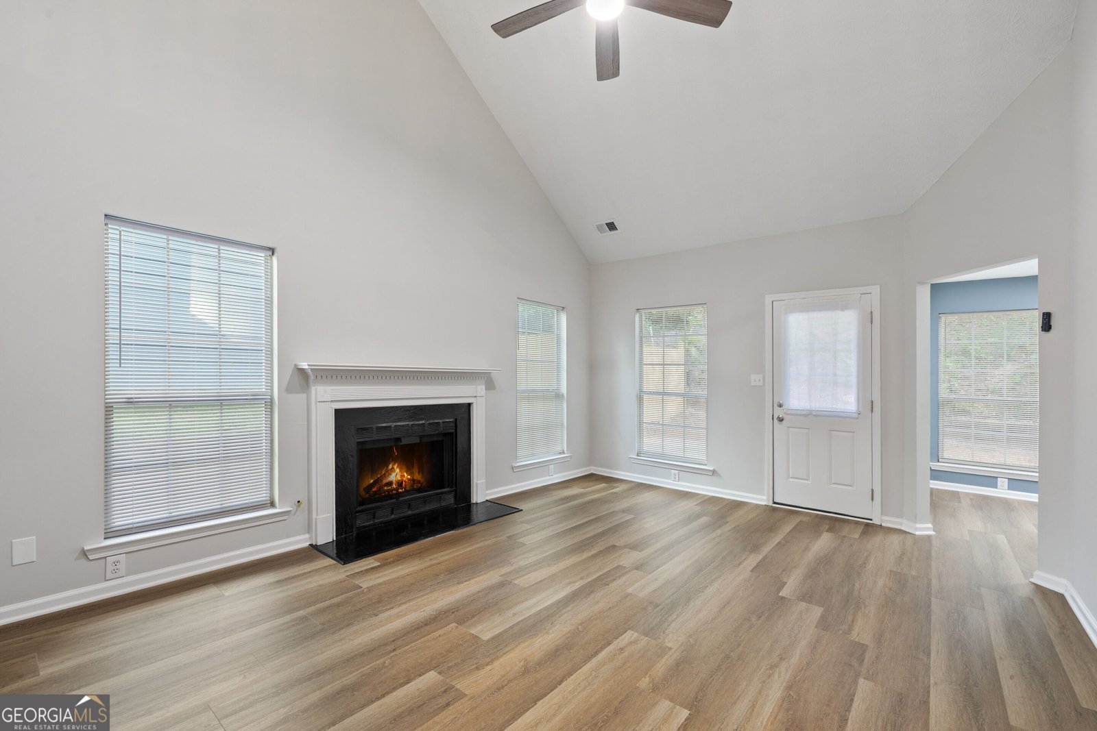 695 Durham Ridge Drive Lilburn - Photo 6