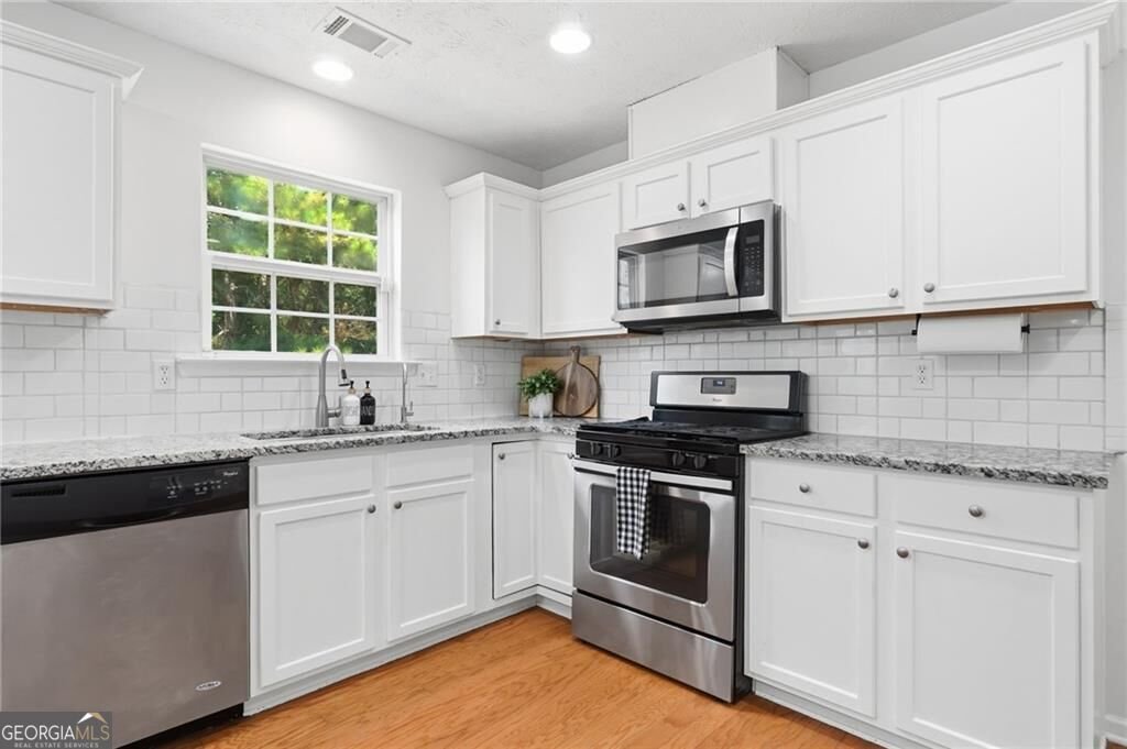 5492 Skylar Creek Lane Buford - Photo 13